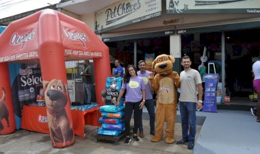 Pet Chaves completa três anos e se consolida como a primeira e mais completa cada de Ração da cidade.
