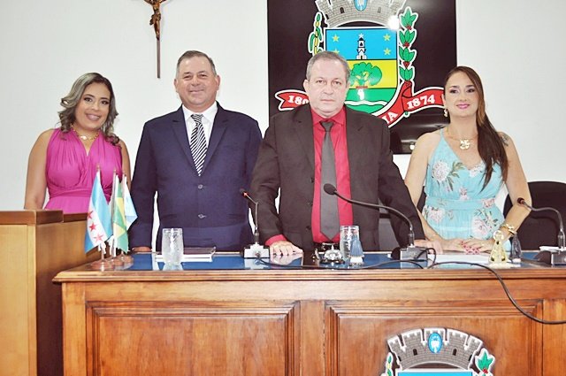 Vereador Fabiano Teixeira assume seu terceiro mandato como presidente do Legislativo sapucaiense