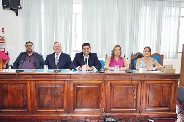 Vereador Fabiano Teixeira assume seu terceiro mandato como presidente do Legislativo sapucaiense