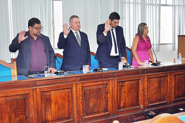 Vereador Fabiano Teixeira assume seu terceiro mandato como presidente do Legislativo sapucaiense