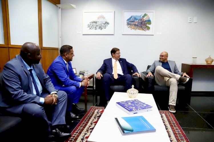 Vereadores participam de reuniões importantes em Brasília