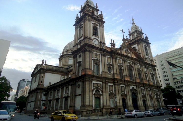 Agora é Lei: Imóveis ocupados por Templos Religiosos serão regularizados