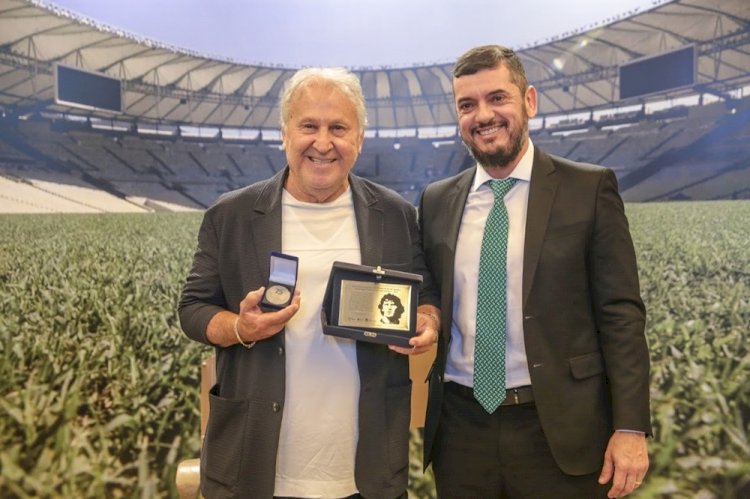 Zico sugere ao Presidente da ALERJ criação de um Museu do Futebol do Estado do Rio