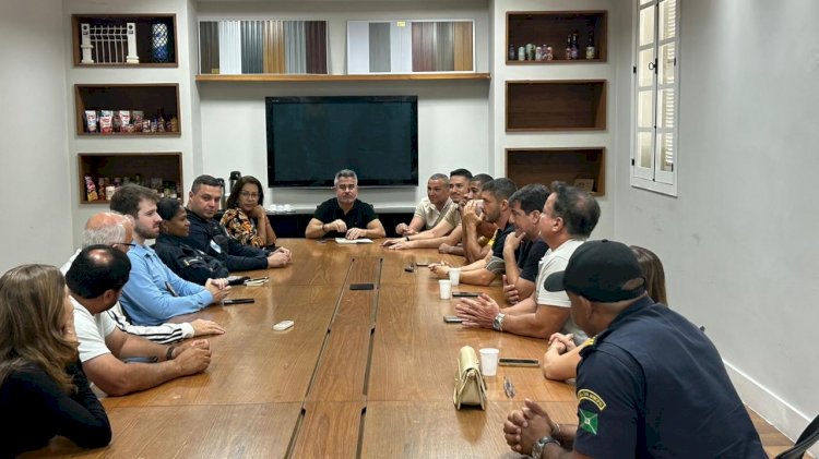 Vice-prefeito Arsonval Liliu reúne-se com agentes de segurança para alinhar ações de ordem pública